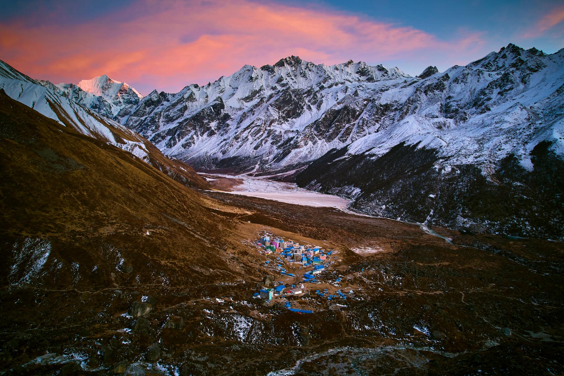 Kyanjin Gompa